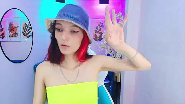 Dafne huges online show from September 15, 7:36 pm