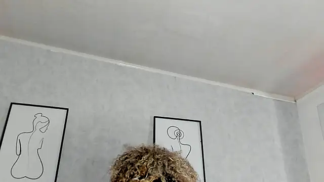 Snapshot of Katti_Barrera chatting on February 26, 5:50 pm Katti Barrera online show from February 26, 5:50 pm