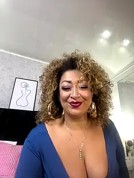 Snapshot of Katti_Barrera chatting on October 17, 12:08 pm Katti Barrera online show from October 17, 12:08 pm