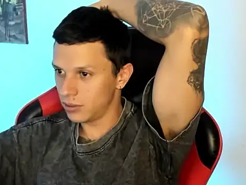 goodboy69l online show from February 26, 11:48 pm