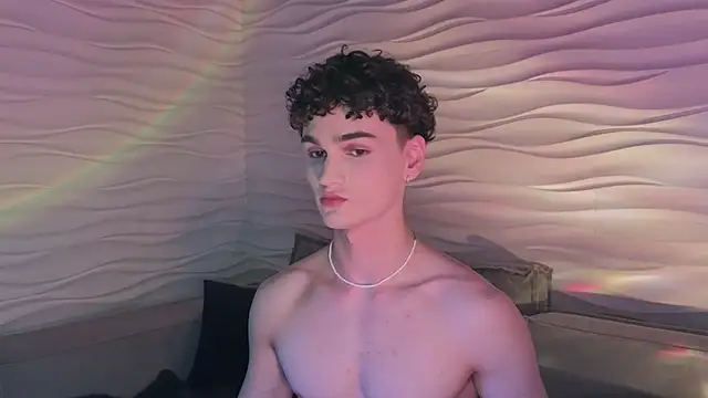 adam 21cm   online show from December 12, 6:53 pm