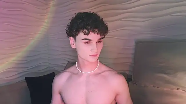 adam 21cm   online show from December 19, 4:46 pm