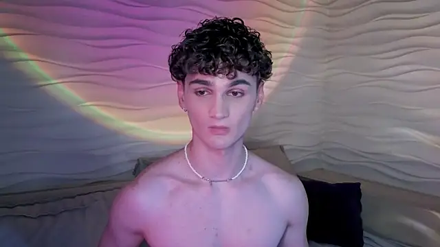 adam 21cm   online show from February 9, 8:13 pm