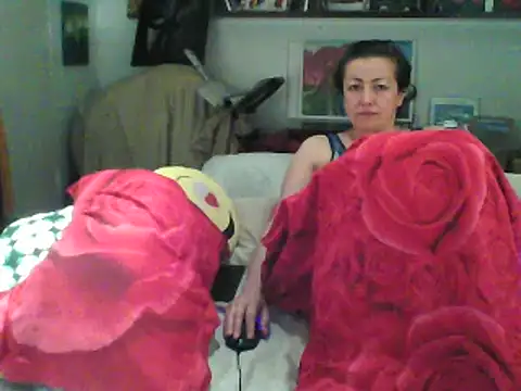 MariaAnaSunshine online show from March 7, 8:55 pm