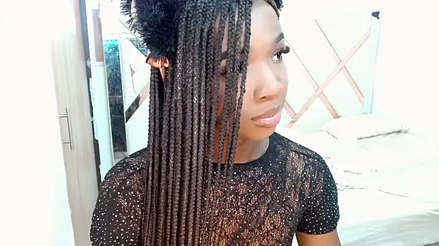 Snapshot of vahileht_smith chatting on December 4, 3:59 am vahileht smith online show from December 4, 3:59 am