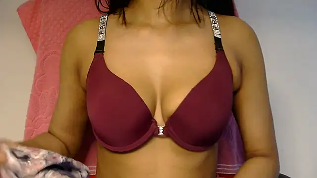 Snapshot of sexyrita chatting on March 16, 12:33 pm sexyrita online show from March 16, 12:33 pm