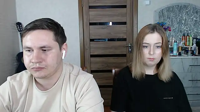 Kristy-Max online show from February 11, 9:35 pm