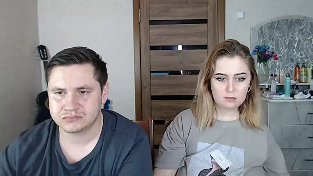 Kristy-Max online show from February 15, 12:04 am