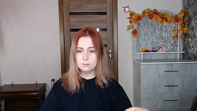 Kristy-Max online show from September 26, 1:59 pm