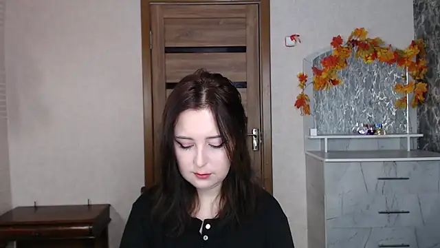 Kristy-Max online show from October 16, 6:14 am