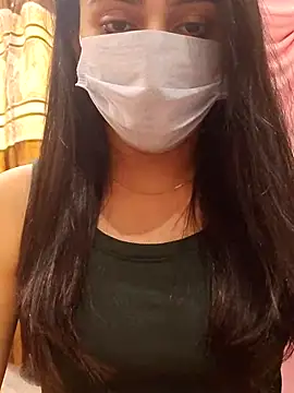 Snapshot of Mylovesana chatting on February 8, 8:09 am Mylovesana online show from February 8, 8:09 am