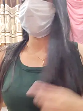 Snapshot of Mylovesana chatting on February 10, 11:25 am Mylovesana online show from February 10, 11:25 am