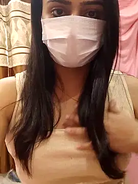 Snapshot of Mylovesana chatting on February 13, 11:17 am Mylovesana online show from February 13, 11:17 am