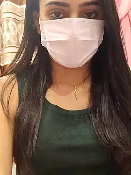 Snapshot of Mylovesana chatting on February 15, 2:22 pm Mylovesana online show from February 15, 2:22 pm