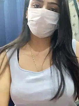 Snapshot of Mylovesana chatting on September 18, 10:06 am Mylovesana online show from September 18, 10:06 am