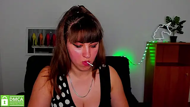 Amali Ivanna smit online show from March 13, 12:35 pm