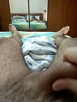 Snapshot of user_662 chatting on October 7, 8:55 am user 662 online show from October 7, 8:55 am