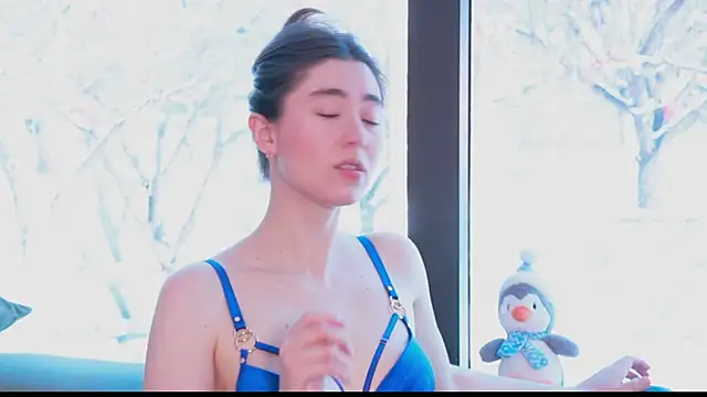 GentleSparkMay online show from February 23, 10:06 am