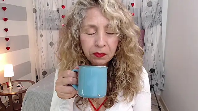 Afrodita sg online show from March 3, 6:33 pm