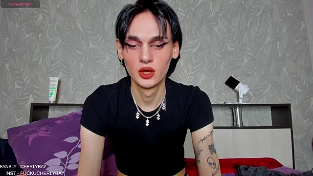 Snapshot of CHERLYBAY chatting on October 3, 8:06 pm CHERLYBAY online show from October 3, 8:06 pm