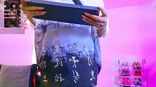 Snapshot of CampbelGinger chatting on October 28, 1:53 am CampbelGinger online show from October 28, 1:53 am