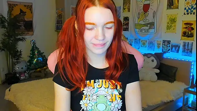 Snapshot of Sunny_Elly chatting on December 29, 5:53 am Sunny Elly online show from December 29, 5:53 am