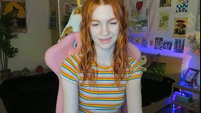 Snapshot of Sunny_Elly chatting on March 21, 8:39 am Sunny Elly online show from March 21, 8:39 am