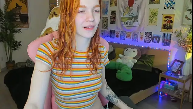 Snapshot of Sunny_Elly chatting on March 21, 11:44 am Sunny Elly online show from March 21, 11:44 am