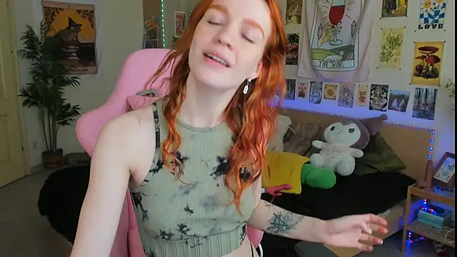 Snapshot of Sunny_Elly chatting on March 22, 11:42 am Sunny Elly online show from March 22, 11:42 am