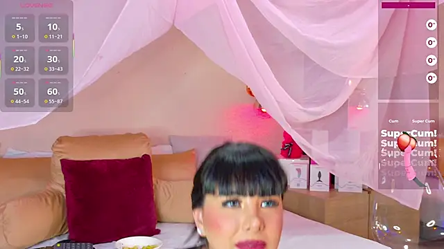 Alexa Miss online show from March 5, 9:04 pm