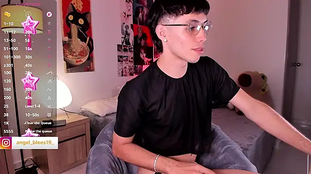 angel bless19 online show from March 28, 8:19 pm