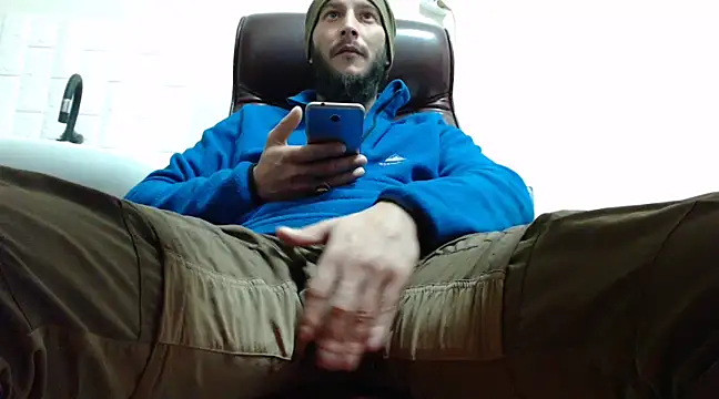 hardbigcock16 online show from December 21, 11:22 am