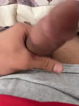 Snapshot of sertseven3333 chatting on December 11, 12:34 pm sertseven3333 online show from December 11, 12:34 pm