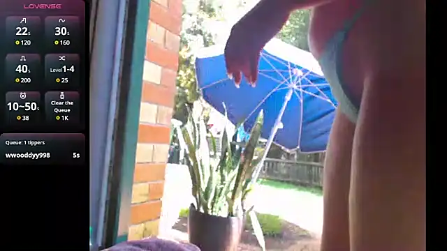 InfamousBabyy  online show from December 2, 3:15 am