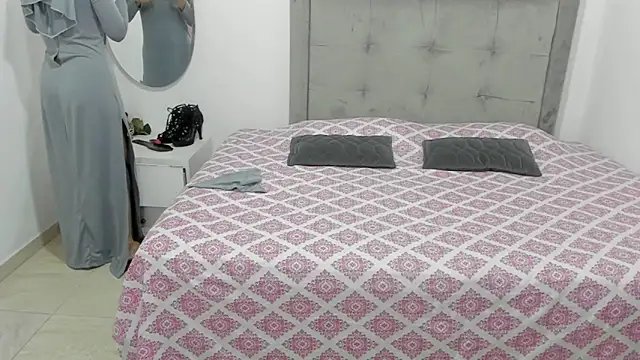 Hanaa latif online show from December 26, 12:27 pm