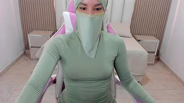 Hanaa latif online show from January 30, 4:02 pm