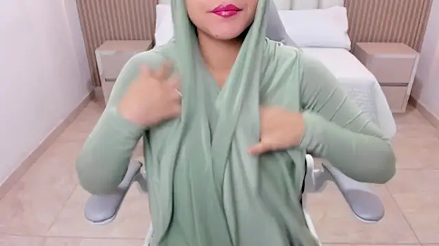 Hanaa latif online show from March 17, 12:04 pm