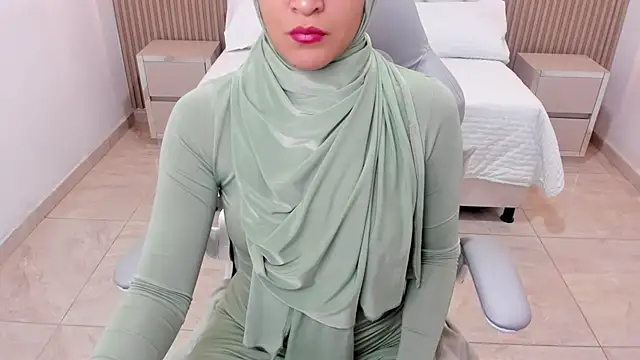 Hanaa latif online show from March 17, 3:07 pm