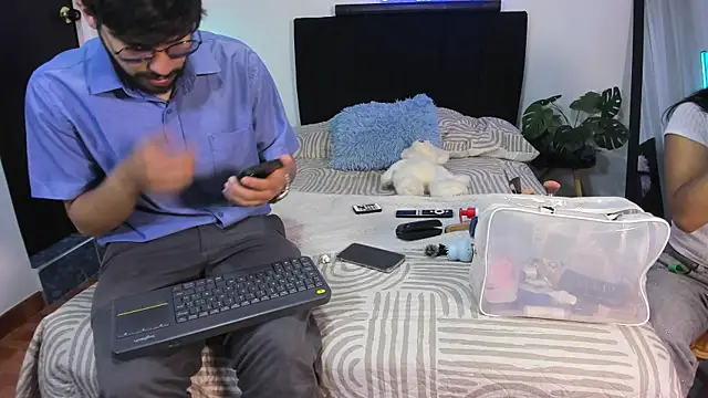 -soulmate-s online show from April 4, 3:20 pm