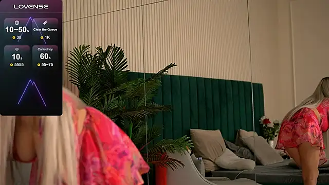 Kylie Benton online show from January 29, 2:51 am