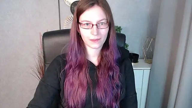 Snapshot of emmaxDelight chatting on January 9, 9:37 am emmaxDelight online show from January 9, 9:37 am