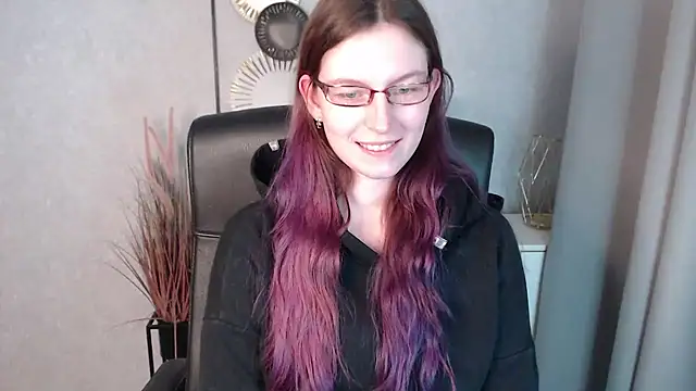 Snapshot of emmaxDelight chatting on January 9, 12:41 pm emmaxDelight online show from January 9, 12:41 pm