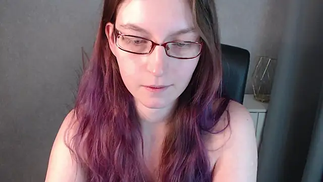 Snapshot of emmaxDelight chatting on January 14, 12:45 pm emmaxDelight online show from January 14, 12:45 pm