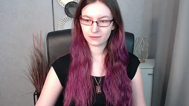 Snapshot of emmaxDelight chatting on January 21, 8:19 am emmaxDelight online show from January 21, 8:19 am