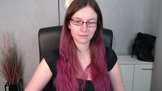 Snapshot of emmaxDelight chatting on February 14, 12:36 pm emmaxDelight online show from February 14, 12:36 pm