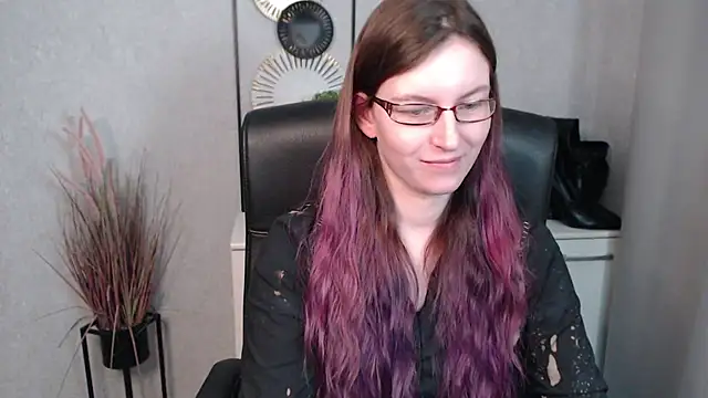 Snapshot of emmaxDelight chatting on February 25, 12:34 pm emmaxDelight online show from February 25, 12:34 pm