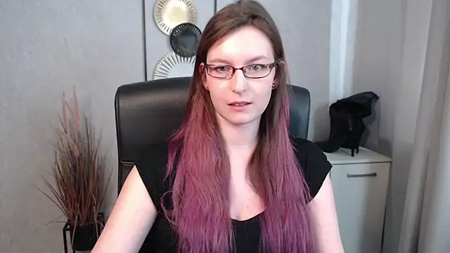 Snapshot of emmaxDelight chatting on March 7, 1:18 pm emmaxDelight online show from March 7, 1:18 pm