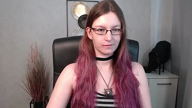 Snapshot of emmaxDelight chatting on March 22, 10:39 am emmaxDelight online show from March 22, 10:39 am