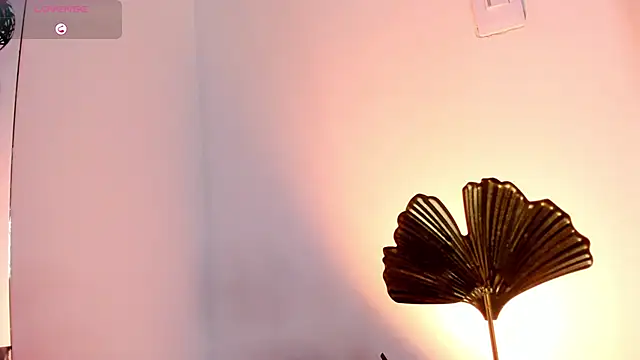 Mia ross16 online show from February 7, 7:38 pm