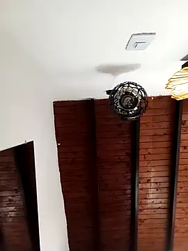 Snapshot of Mia_ross16 chatting on March 16, 7:06 pm Mia ross16 online show from March 16, 7:06 pm